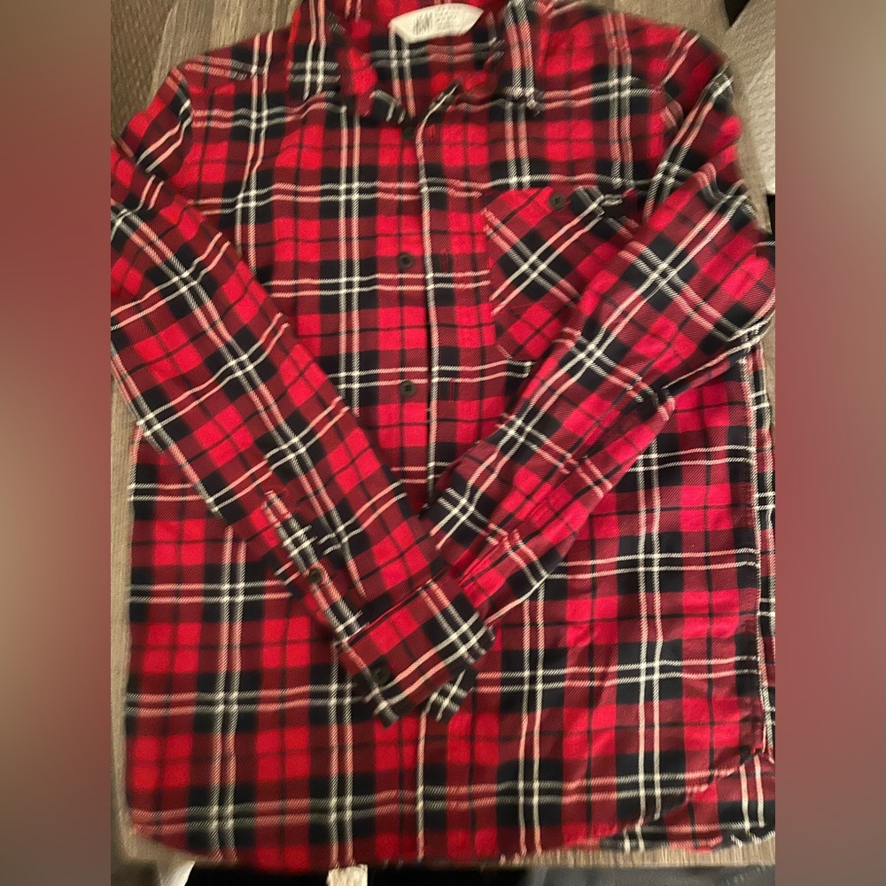 Boys plaid button up long sleeve shirt
